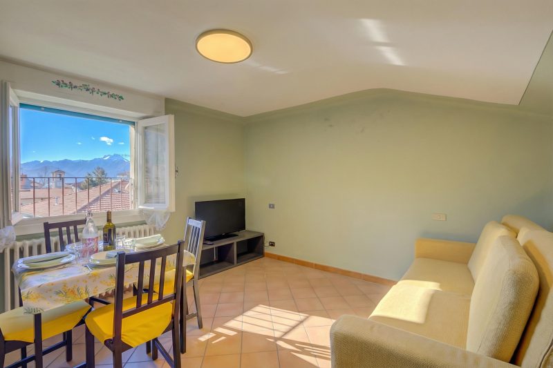 Petit Bijou De Stresa 2 mins to Lake Maggiore