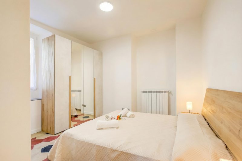 Patty Apartment in Laveno Center & Walk-to-Lake
