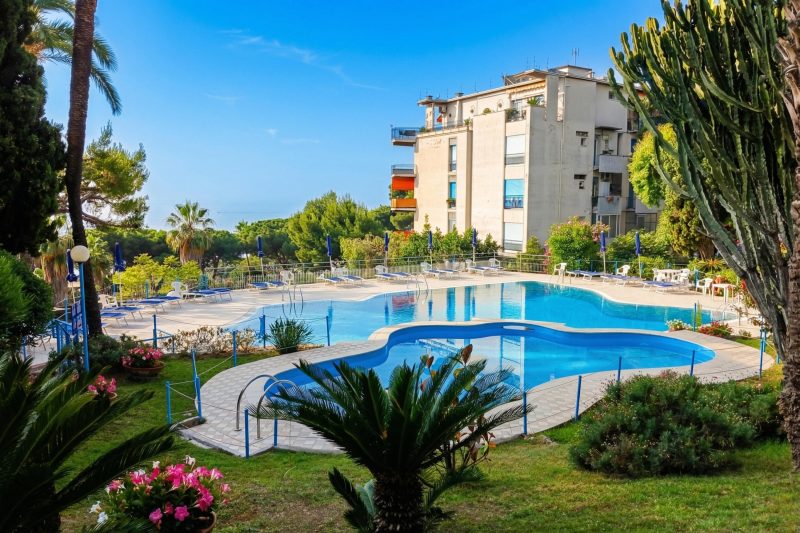 Bilocale Vista Mare con Piscina SeaView Balcony + Pool