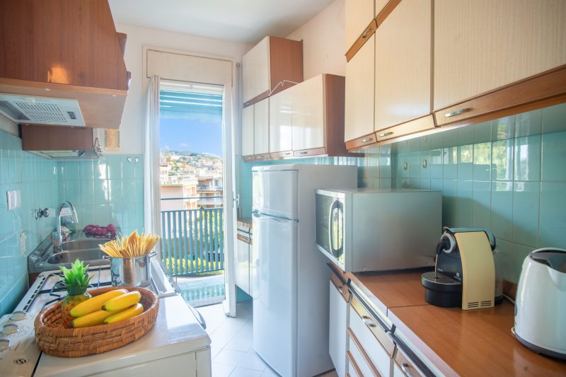 Bilocale Vista Mare con Piscina SeaView Balcony + Pool