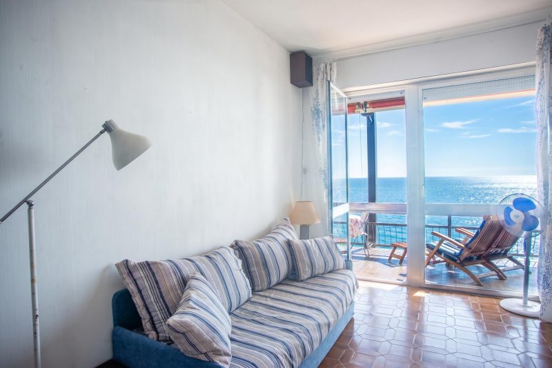 Sole Surf E Relax, Sea-View Balcony Apartment