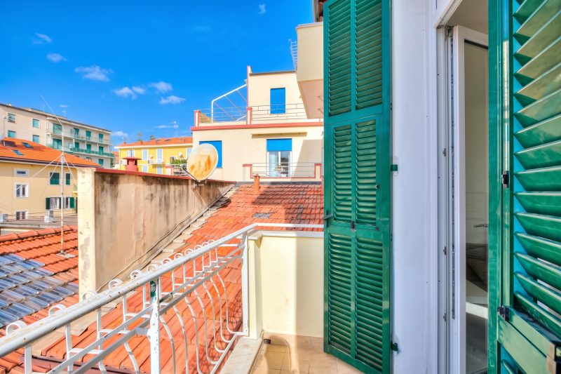 Serendipity Spiaggia E Porto Sole with Balcony and Parking