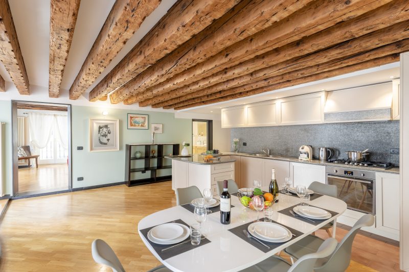 Beautiful Apartment In The Historic Center