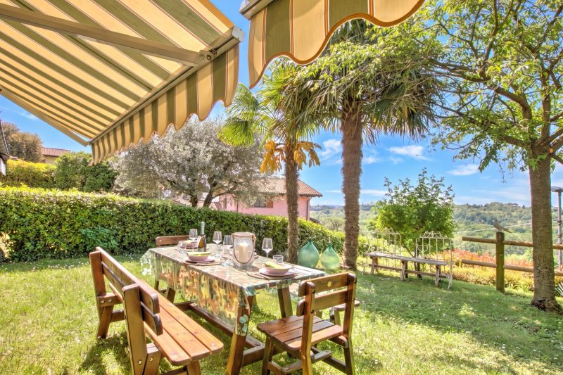HomeSweetHome Lake-View Villetta a schiera with Garden