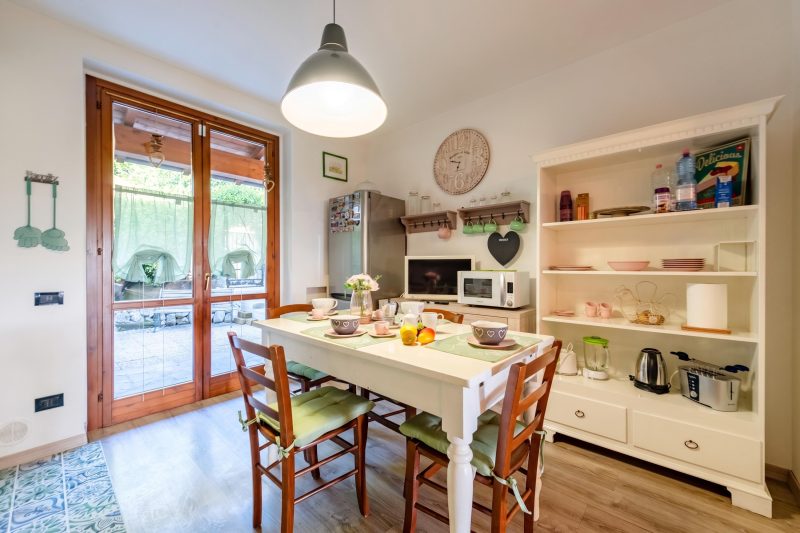 HomeSweetHome Lake-View Villetta a schiera with Garden