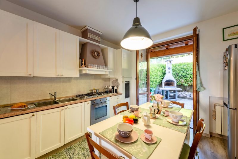 HomeSweetHome Lake-View Villetta a schiera with Garden
