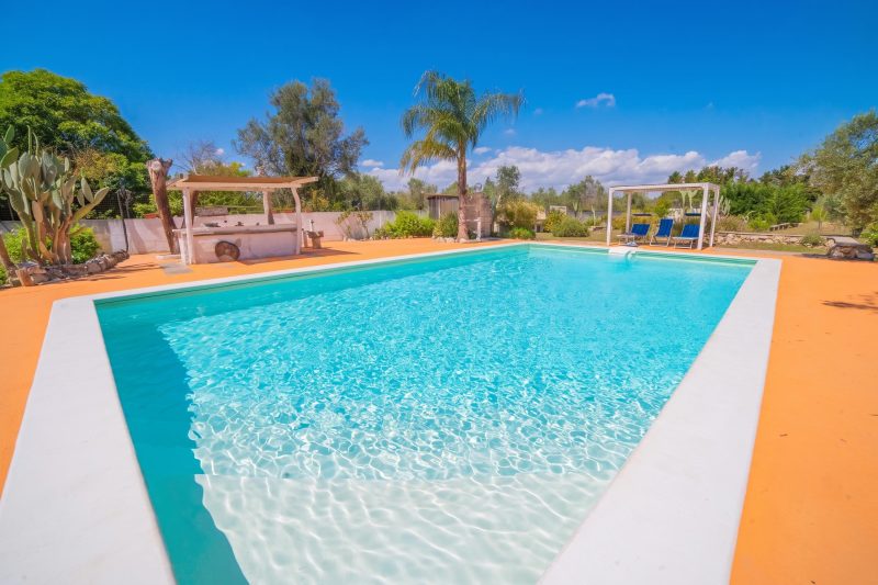 Masseria Le Palmentelle Pool And Garden