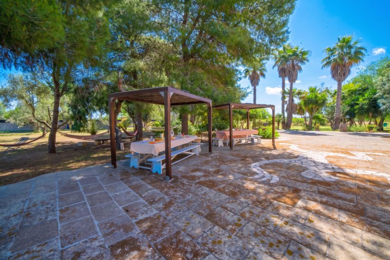 Masseria Le Palmentelle Pool And Garden