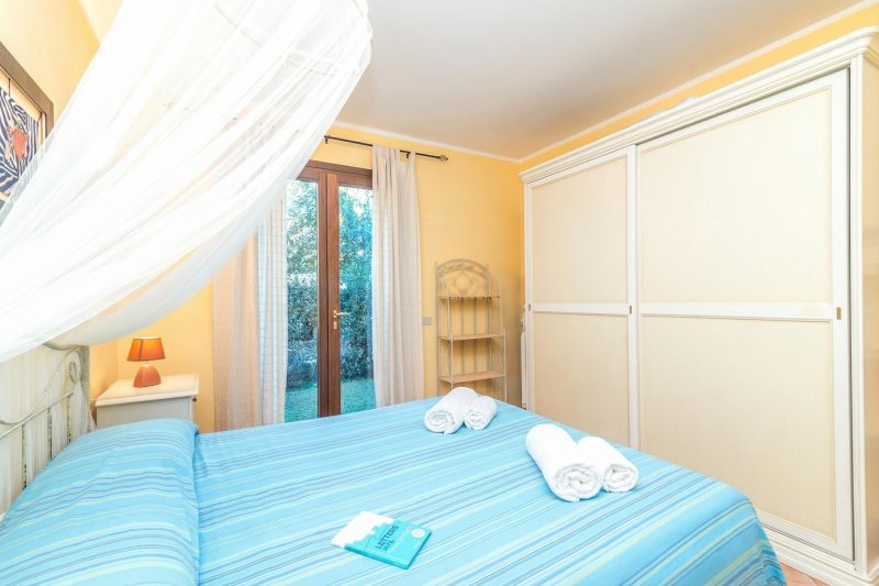 Il Borgo C8 700m From The Beach