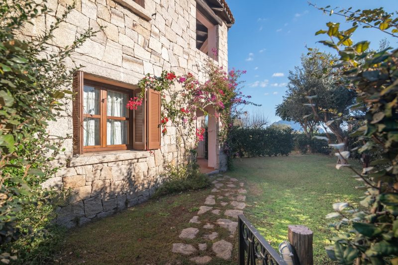 Il Borgo C8 700m From The Beach