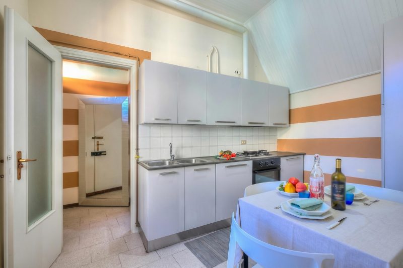 Apt. Gabriella: Studio in the Centre of Laveno
