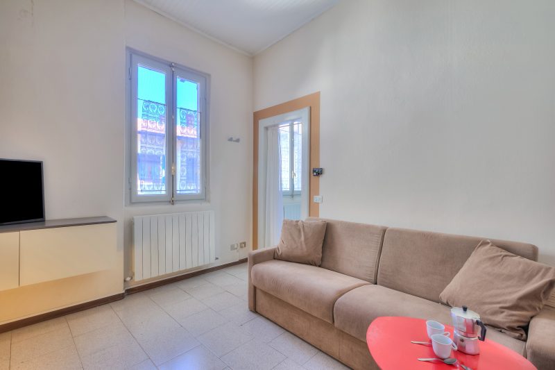 Apt. Gabriella: Studio in the Centre of Laveno