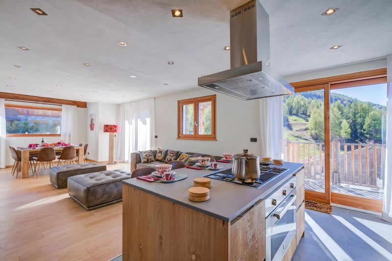 Chalet Merveille Ski In - Ski Out for 9