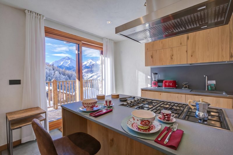 Chalet Merveille Ski In - Ski Out for 9