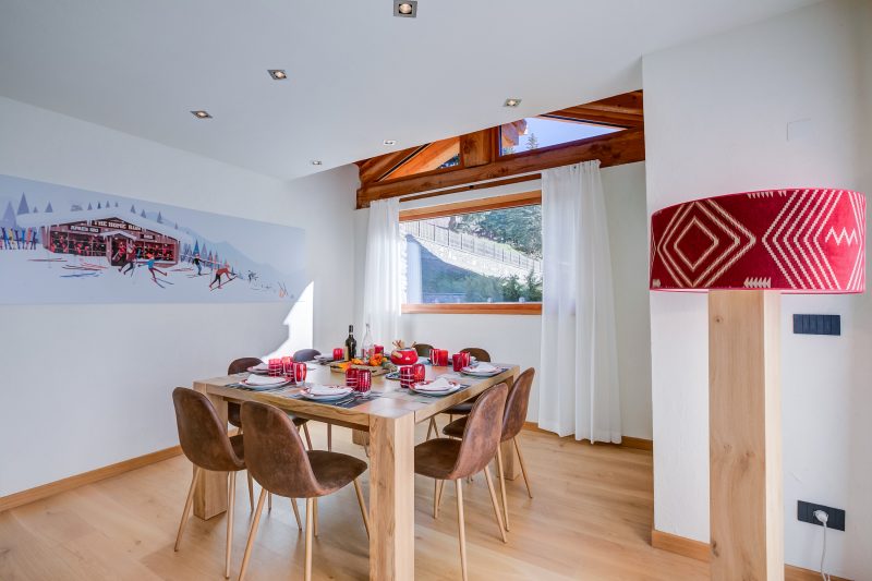 Chalet Merveille Ski In - Ski Out for 9