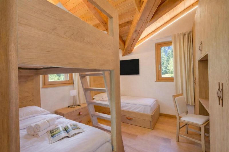 Chalet Merveille Ski In - Ski Out for 9