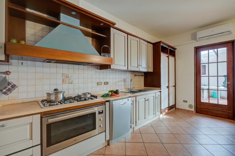 Villa Oasi with Private Pool BBQ & Garden near Sirmione