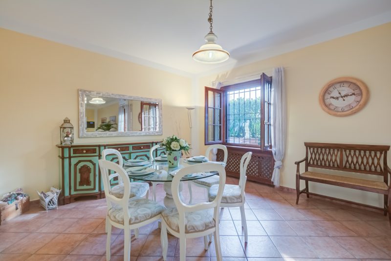 Villa Oasi with Private Pool BBQ & Garden near Sirmione