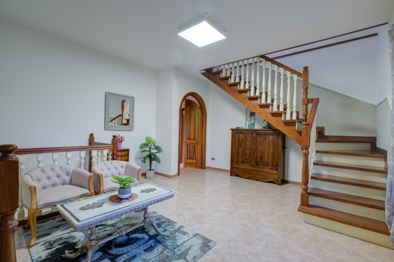 Villa Oasi with Private Pool BBQ & Garden near Sirmione