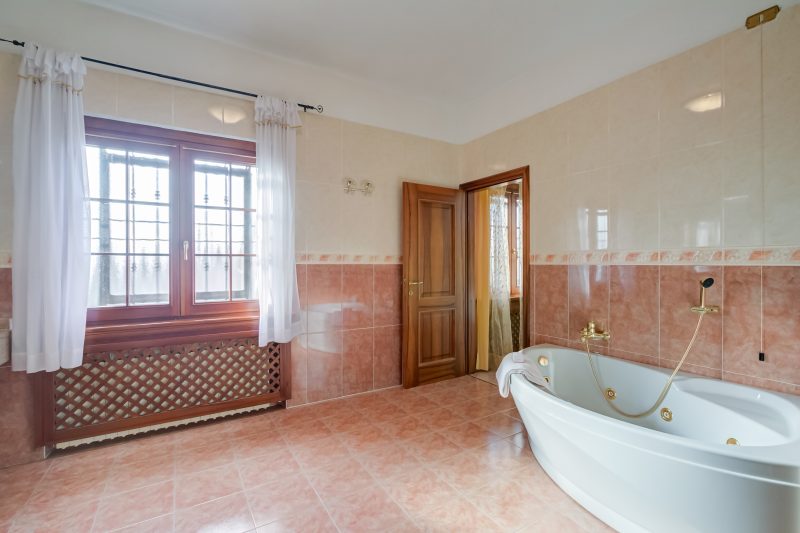Villa Oasi with Private Pool BBQ & Garden near Sirmione