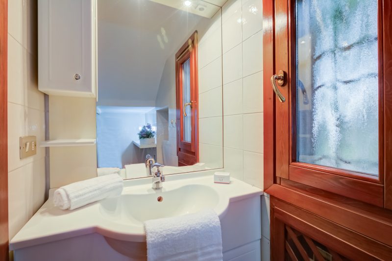 Villa Oasi with Private Pool BBQ & Garden near Sirmione