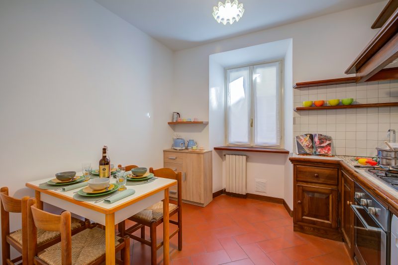 La Casa di Maddalena Stresa Centre: 2 Bed, 2 Bath, Balconies