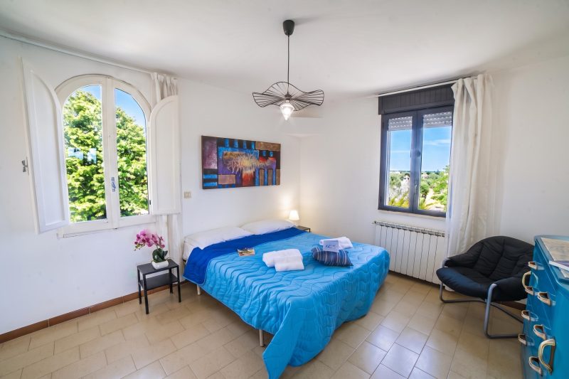 Villa Lisa with huge Pool and Garden