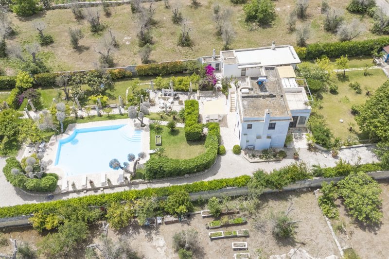 Villa Lisa with huge Pool and Garden