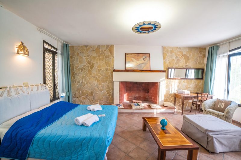 Villa Lisa with huge Pool and Garden