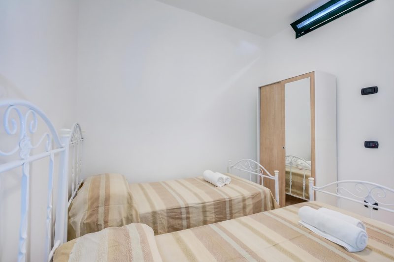 Villa Scianuli, Villa 250 meters from the sea