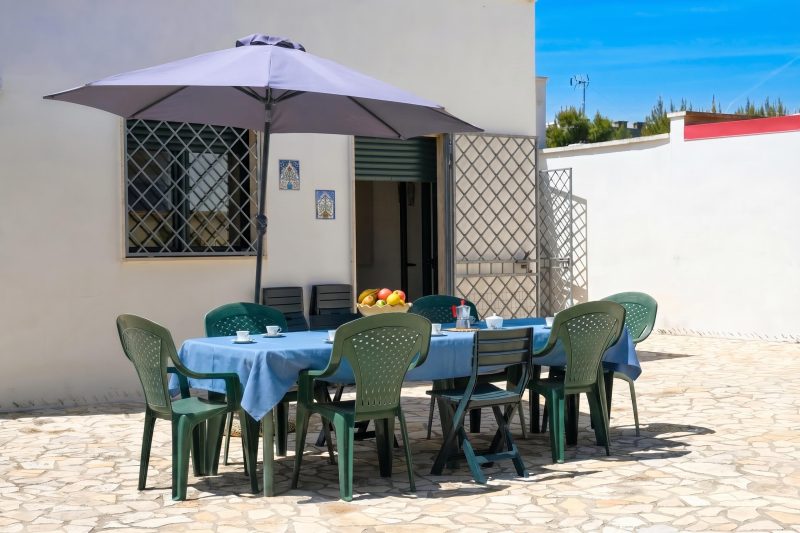 Villa Scianuli, Villa 250 meters from the sea