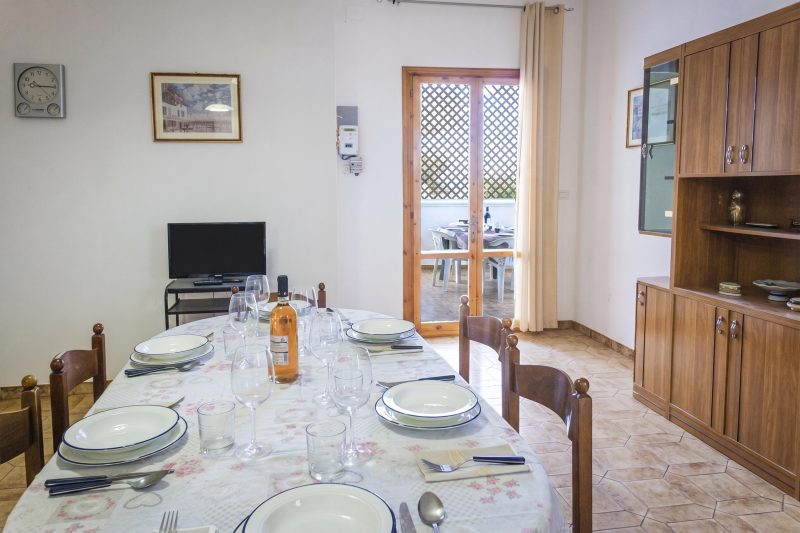 Torre Lapillo Apartment Sea View, 20m to Beach