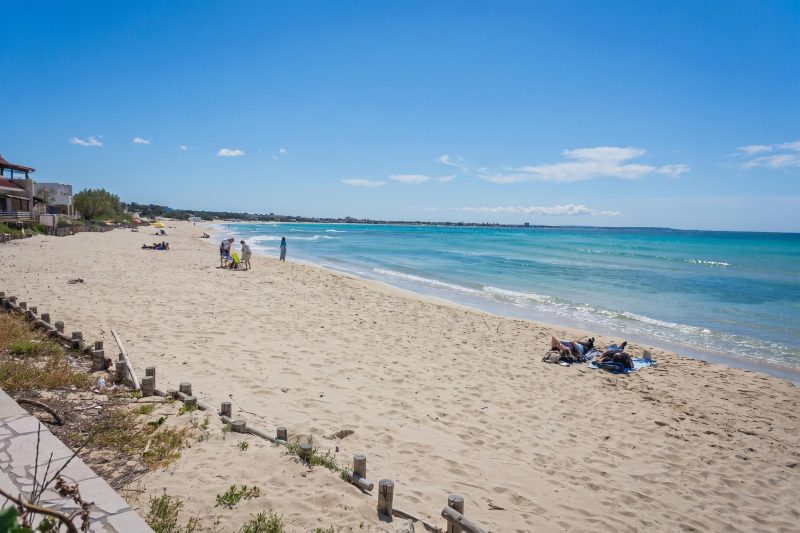 Torre Lapillo Apartment Sea View, 20m to Beach
