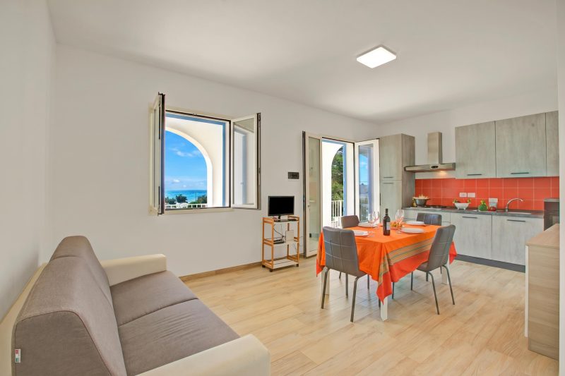 La Primula Apartment 2 with Sea-View