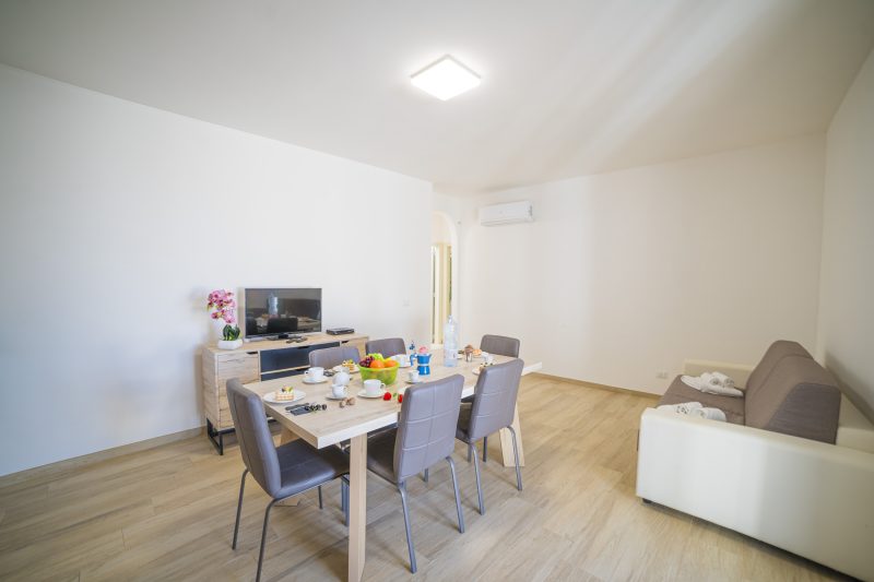 La Primula Apartment 3 with Sea-View