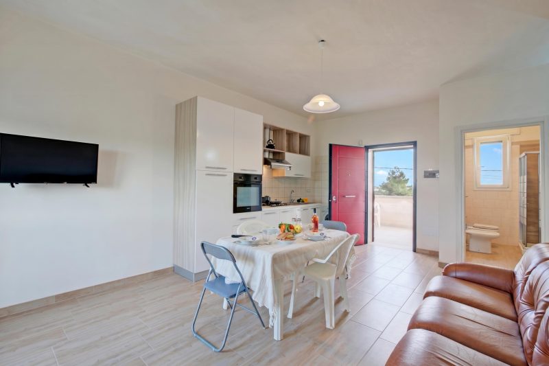 Le Bianche Apt 3 - terrace near the Sea