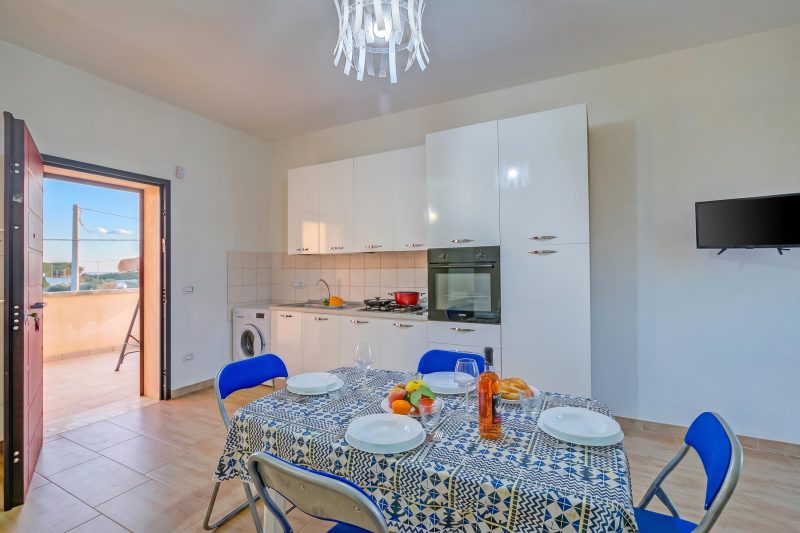Le Bianche Apt 4 - terrace near the Sea