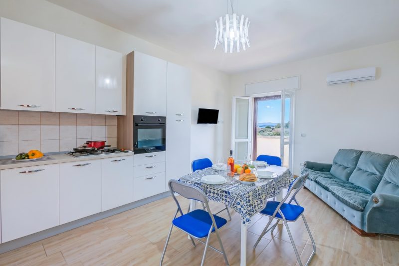 Le Bianche Apt 4 - terrace near the Sea
