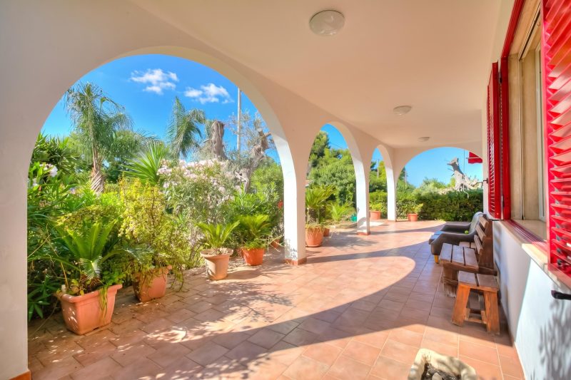 Villa Strea with Private Pool and Garden Veranda