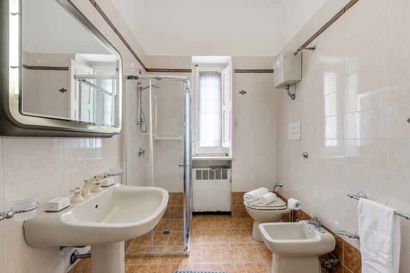 Villa Isidoro - Sea View and Garden, 50m to Beach