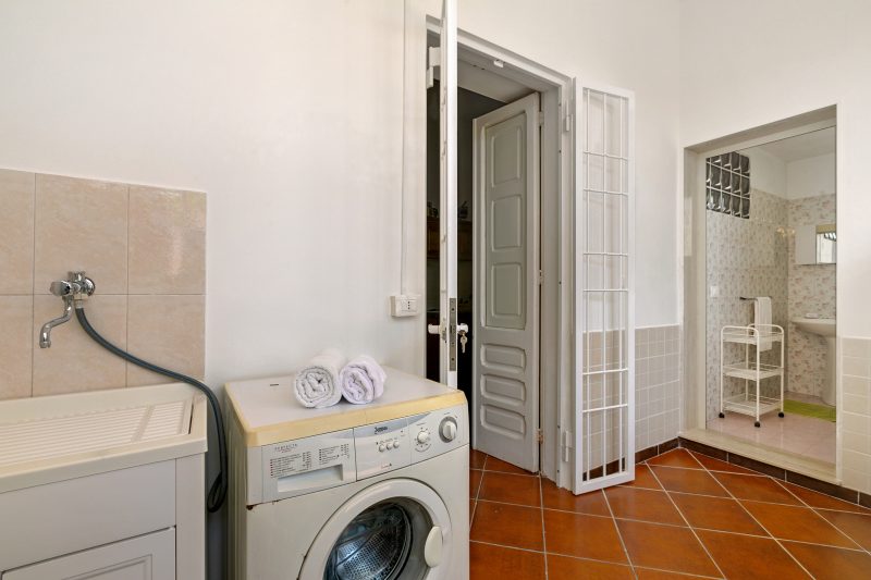 Villa Isidoro - Sea View and Garden, 50m to Beach