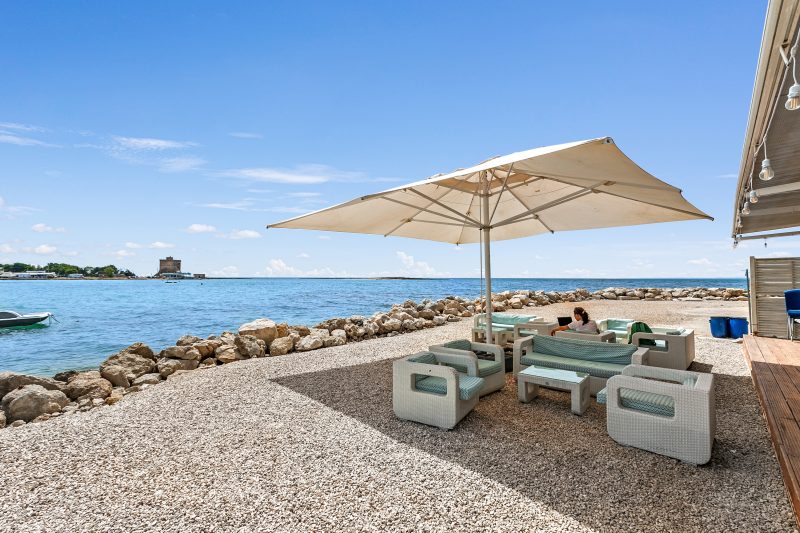 Villa Isidoro - Sea View and Garden, 50m to Beach