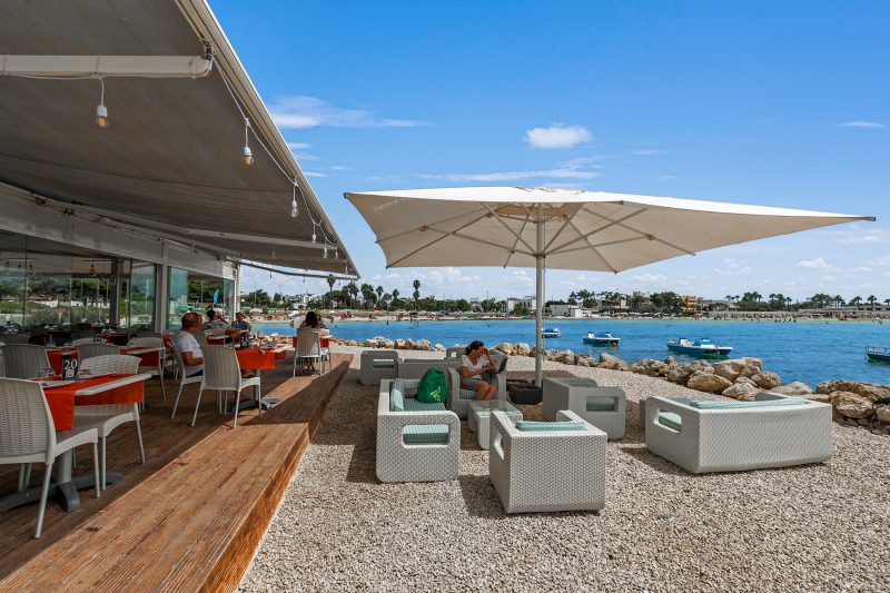 Villa Isidoro - Sea View and Garden, 50m to Beach