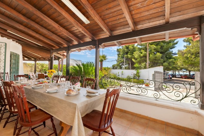 Villa Isidoro - Sea View and Garden, 50m to Beach
