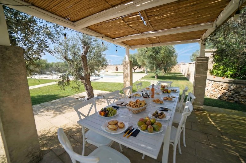 Lisària Villa Delle Meraviglie with Jacuzzi and Pool
