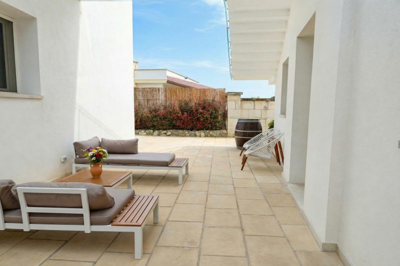 Lisària Villa Delle Meraviglie with Jacuzzi and Pool