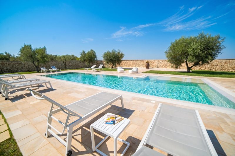 Lisària Villa Delle Meraviglie with Jacuzzi and Pool