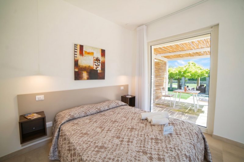 Lisària Villa Delle Meraviglie with Jacuzzi and Pool