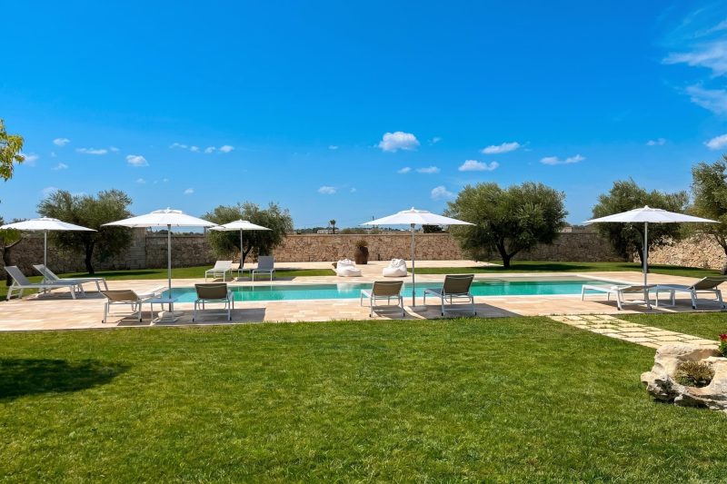 Lisària Villa Delle Meraviglie with Jacuzzi and Pool