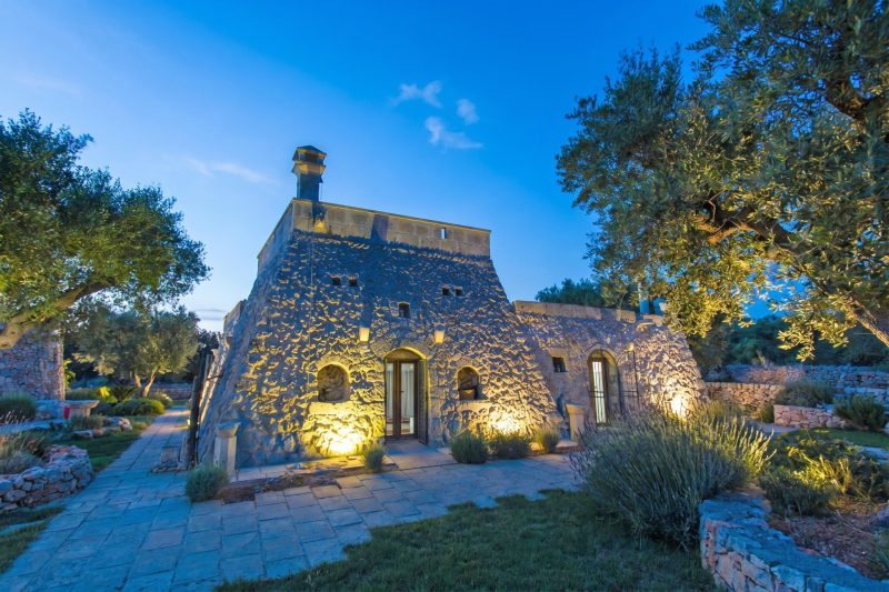 Tenuta Bouganville With Garden And Pool